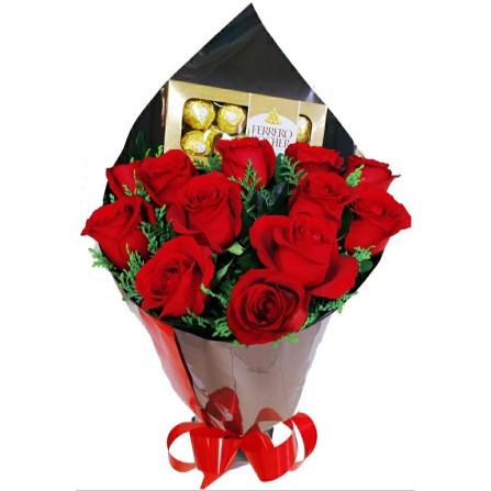 Buquê 12 Rosas + Ferrero Rocher