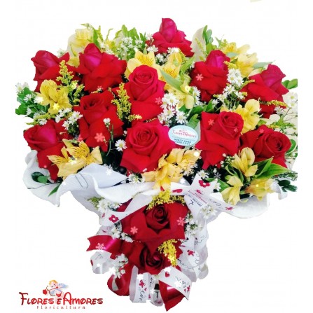 Arranjo 12 Rosas Especiais Dobradas
