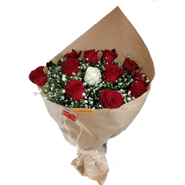 Buquê 12 Rosas Sincero Amor